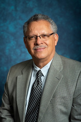 Headshot of Alexis Salas